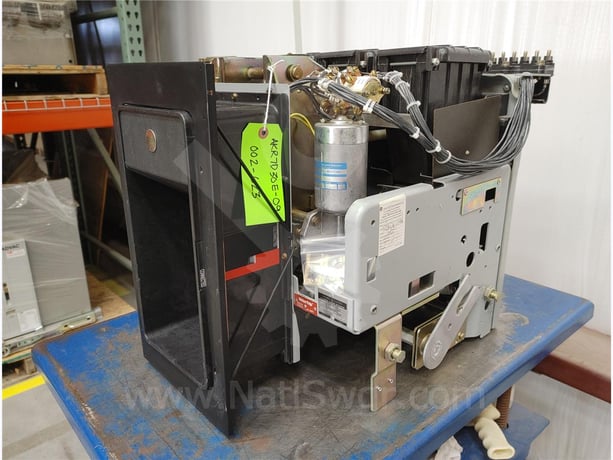 800 Amps GE Akr-7d-30 Eo/do (akr-_d-30) 120 Volts AC Control, 24 Volts DC Trip, Mvt Pm, 600 Amps Ct - Image 6