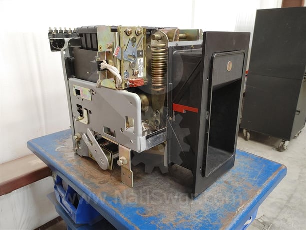 800 Amps GE Akr-7d-30 Eo/do (akr-_d-30) 120 Volts AC Control, 24 Volts DC Trip, Mvt Pm, 600 Amps Ct - Image 7