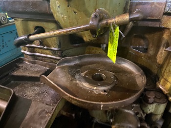 Fellows #65A3, 3" riser, spur guide, coolant pump, 5.12" stroke, 5" face width, change gears, 2040 - Image 3