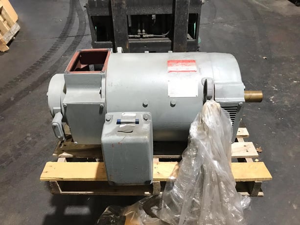 15 HP 1050/4250 RPM General Electric, Frame 328AT, DPFG-BV, surplus, 240 VA (5 available) - Image 1