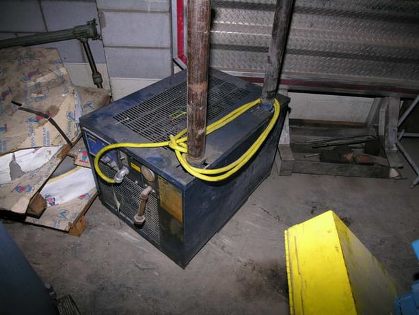 250 psi, Pioneer #R235A, refrigerant air dryer, R-22, 1997 - Image 2