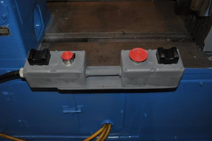 West Bend #AS- &-Bead, forming machine, palm buttons,foot pedal, automatic cycle hydraulic - Image 7
