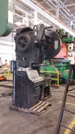 75 Ton, Minster #OBS-7, gap frame press, 5" stroke, 20.5"Shut Height,air clutch & brake, 60 SPM, 1998 - Image 1