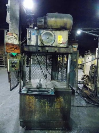 35 Ton, Keystone, 4-post up-acting hydraulic trim press, 14" stroke, 30" daylight, 1995 - Image 1