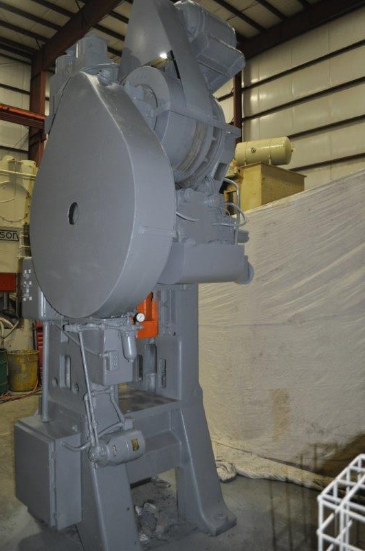 250 Ton, Minster #90, knuckle joint press, 3" stroke, 16.5" Shut Height, 80 SPM, air clutch & brake - Image 4