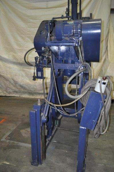 45 Ton, Minster #5, OBI back geared press, 3" stroke, 14.5" Shut Height, 50 SPM, air clutch & brake - Image 4