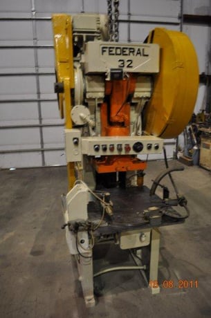 32 Ton, Federal #32, OBI press, 1.5" stroke, 10.25" Shut Height, air clutch & brake, 90-300 SPM, 1985 - Image 5