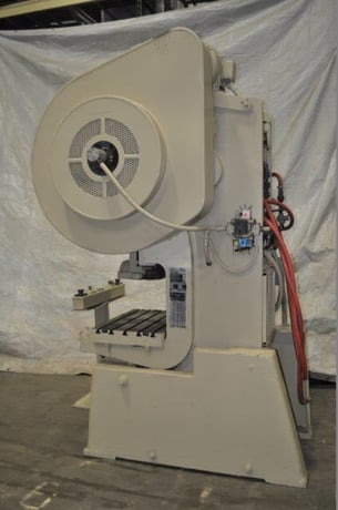 60 Ton, Danly, OBI press, 3.5" stroke, 13-1/2" Shut Height, air clutch & brake, 100 SPM - Image 5