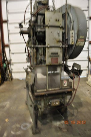 60 Ton, Niagara #M6, OBI press, 4" stroke, 13-1/4" Shut Height, air clutch & brake, 100 SPM - Image 3