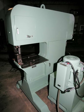 120 Ton, Piranha #SEP-120, single end punch, 2" stroke, 21.5" throat, 10 HP, 16 SPM, 1984 - Image 1