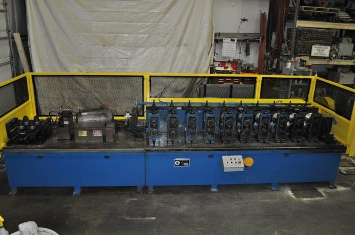 10 Stand, Contour #2000-SU-10-12, 2" shaft diameter, 12" roll space, coolant, 20 HP - Image 1