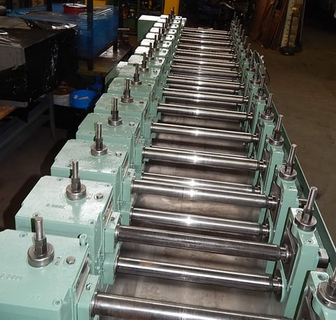 16 Stand, Ardcor, rollformer, 2" spindle diameter, 20" roll space, air clutch & brake, 20 HP, 1980 - Image 4