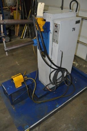 10 KVA Lors, spot welder, 18" throat,foot pedal, 2+2 max weld thickness, 550 V. - Image 5