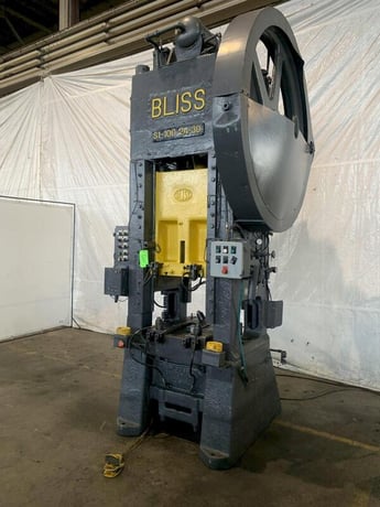 100 Ton, Bliss #S1-100-24-30, straight side, 10" stroke, 22" Shut Height, 3" adjustment, 30 SPM, 32" F-B x - Image 2