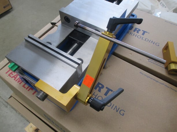 NEW Kurt #DX6, 6" Milling Machine Vise - Image 7
