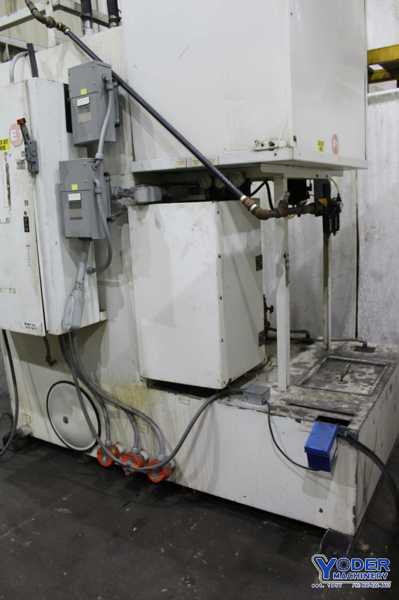 Centri parts washer, 48" x48" x48", heated, skimmer, wash, blower, power door open, #71593 - Image 5