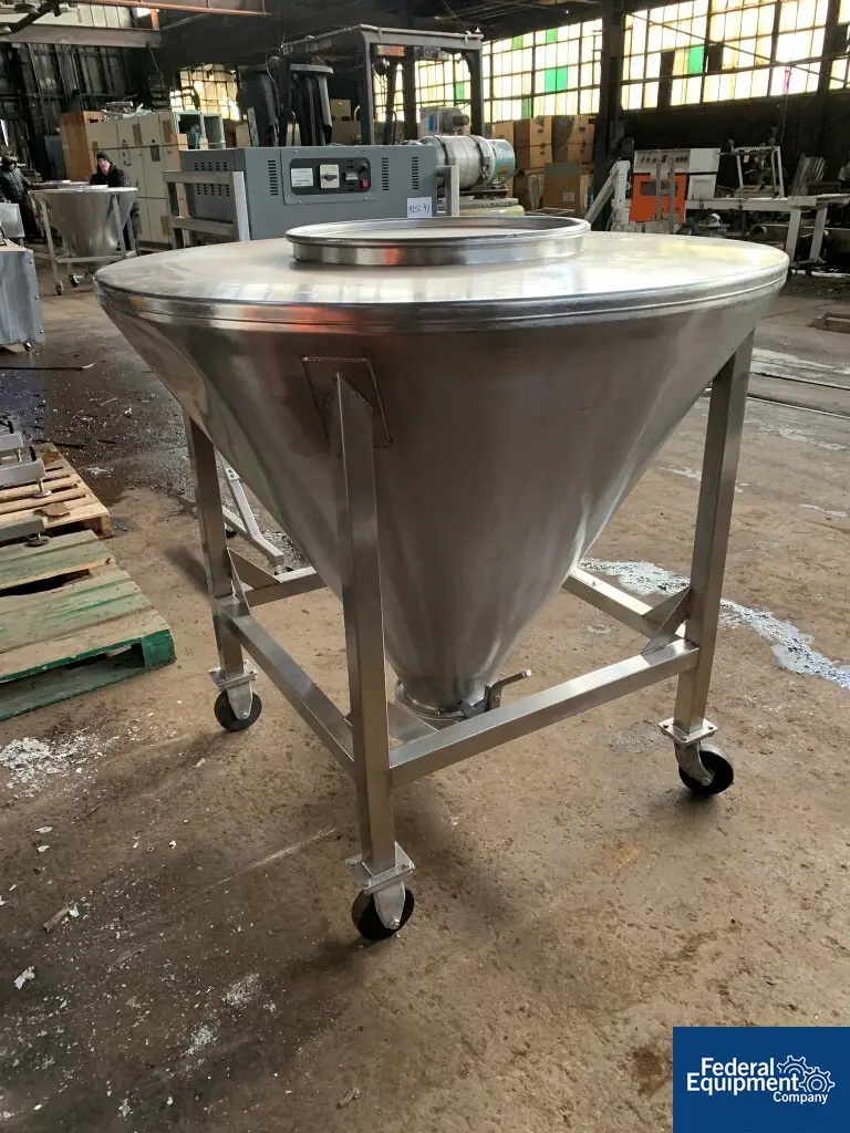 16 cu.ft., United Utensil Tote, 304 Stainless Steel construction, 52" diameter x 42" deep cone, flat top, on - Image 5