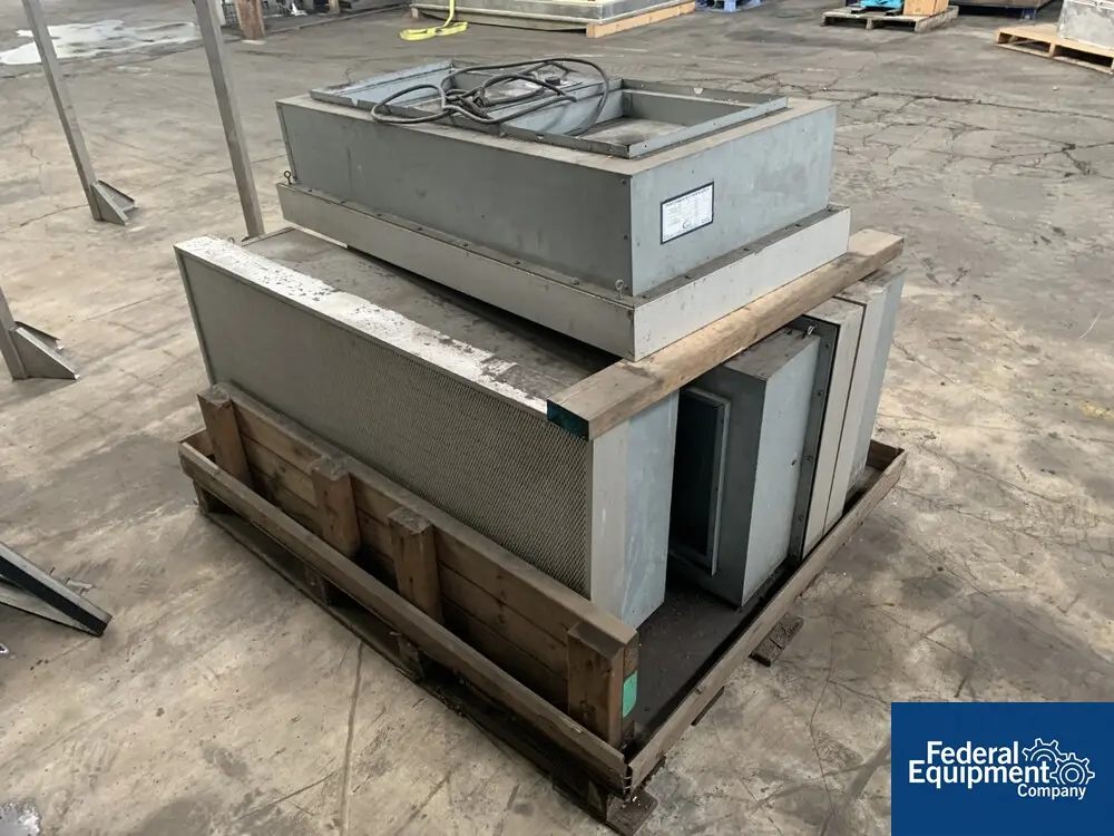 Laminar, soft wall isolation chamber with HEPA filter, #22955 - Image 3