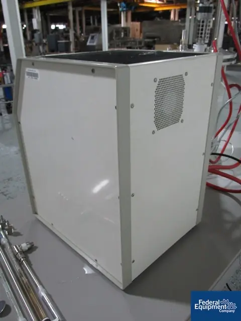 B Braun BioStat B #088840334, 8-liter glass jacketed, 3-tier 6-bld.paddle Stainless Steel agit, baffle - Image 3
