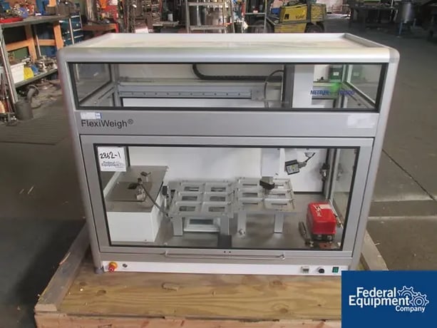 Mettler Toledo Flexweigh #GFLEX, w/XYZ robot w/rotating gripper, integrated lab balance, serial #FW03/07 - Image 1