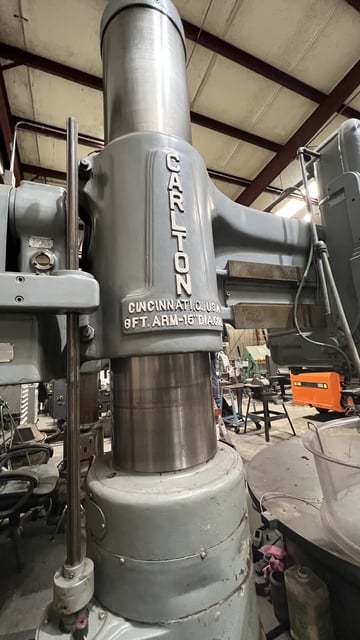 6' -15" Carlton #3A, radial arm drill, tilting box table - Image 3