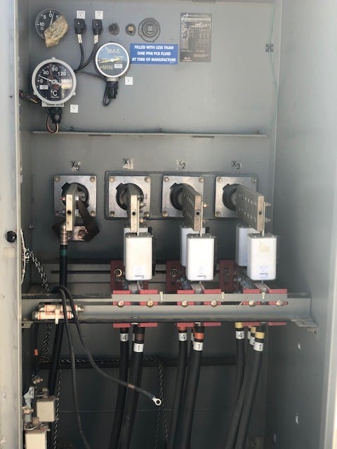 1000/1120 KVA 12470 Delta Pri. 800Y/462 Sec., Cooper, dead front, loop feed, Bayonet fused - Image 3