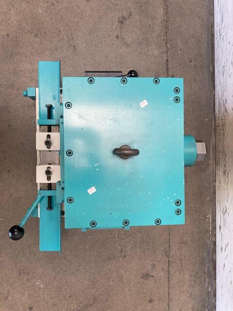 Large End Forging Attachment, Hebo #EAS3, 1" x1" sq., 1" round, 3/8" x2" flat, 2020 - Image 7