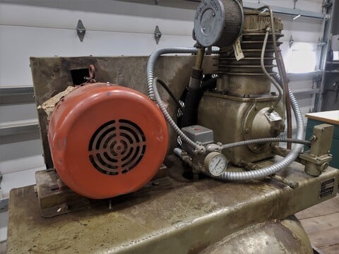7.5 HP Kellog American #340TV, Vertical Air Compressor, 180 gallon tank, 7-1/2 HP, 1750 RPM, 230/460 V. - Image 2
