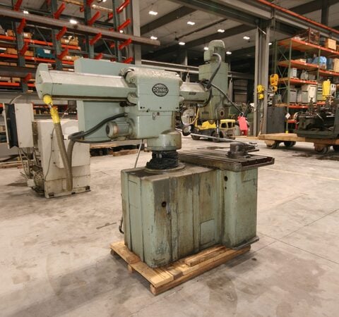 2.9'-1/2" Donau #DR23, Sliding Radial Arm Drill, Morse MT3 taper, 6" diameter column, 4 T-slots, 3/4" - Image 4