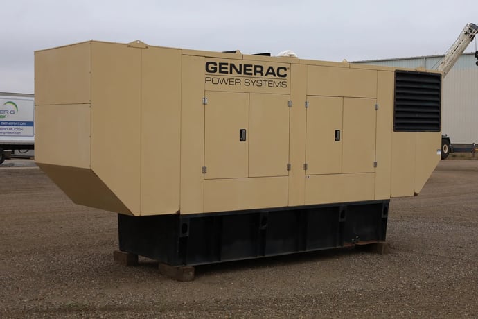 600 KW Generac, diesel generator, weatherproof enclosure, 300 hours, 2003, #88593 - Image 1