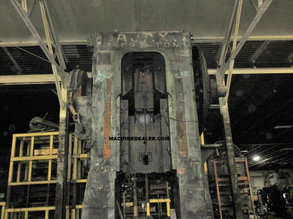 2500 Ton, Ajax Forging Press, 14" stroke, 39" Shut Height, 50 SPM, 150 HP, 1968 - Image 1