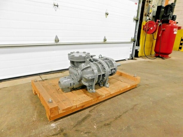 GEA #100, gas compressor, 4" x 1-3/4" shaft, rebuilt 2014 - Image 2