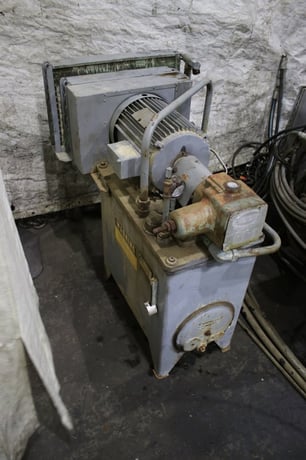20" x 20" DoAll #TF-2020, vertical band saw, #73935 - Image 7