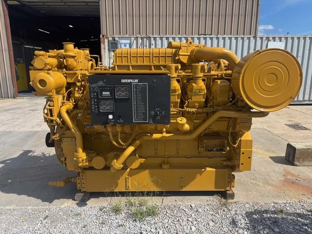 1492 HP Caterpillar #D3512B, 1200 RPM, 28215 hours, s/n 4AW01694, rebuilt 2001 (2 available) - Image 1