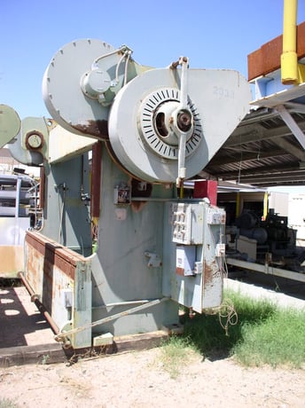 225 Ton, Cincinnati #9, mechanical press brake, 12' overall, 126" between housing, 3" stroke, 8" throat, #2149 - Image 7