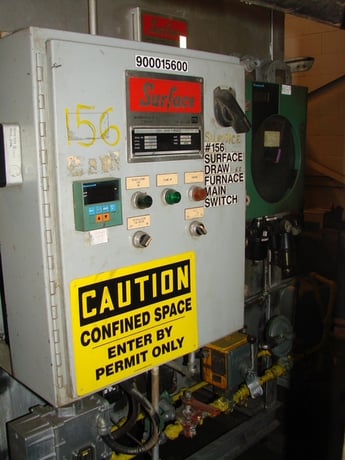 30" width x 24" H x 42" L Surface Combustion, gas fired, roller-rails, vertical door, excellent, 1400F - Image 4