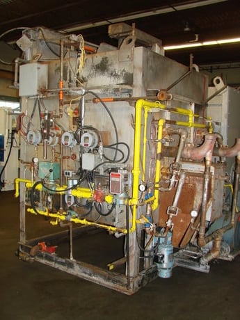 24" width x 36" L x 24" H Surface Combustion Std. Allcase integral oil quench, gas fired, roller-rails - Image 2