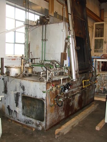 24" width x 36" L x 24" H Surface Combustion Std. Allcase integral oil quench, gas fired, roller-rails - Image 9