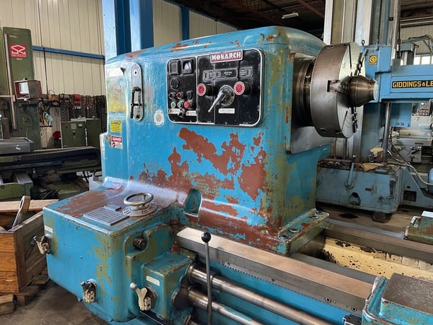 60" x 84" Monarch #4025-36x84, engine lathe, 48" swing over cross slide, 3-jaw 18" chuck, 30 HP, 220/440 V. - Image 3