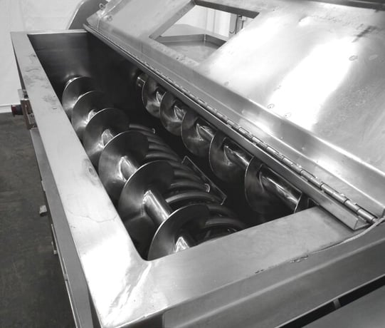 350 gallon L & A #T-703, batch kettle blending cooker, double rotating auger spiral coil batch cooker - Image 7