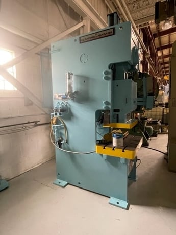88 Ton, Niagara #BN-80-OBS, 6" stroke, 19" Shut Height, 36" x 24" bed, 4.5" adjust., 40-75 SPM, 1993 - Image 4