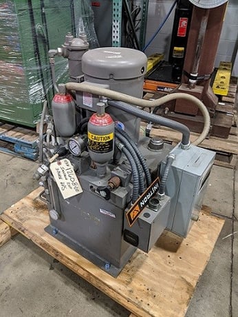 Instron #A440-32 Hydraulic Power Supply, 4 Gpm - Image 1