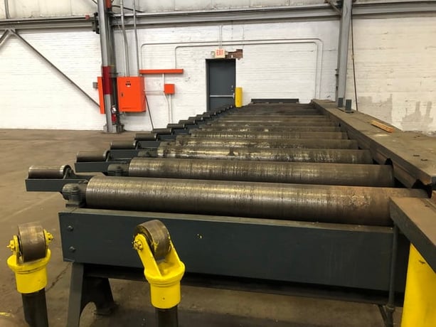 3/4" x 12' Cleveland Steelweld, mechanical shear w/ entry conveyor & jib crane - Image 2