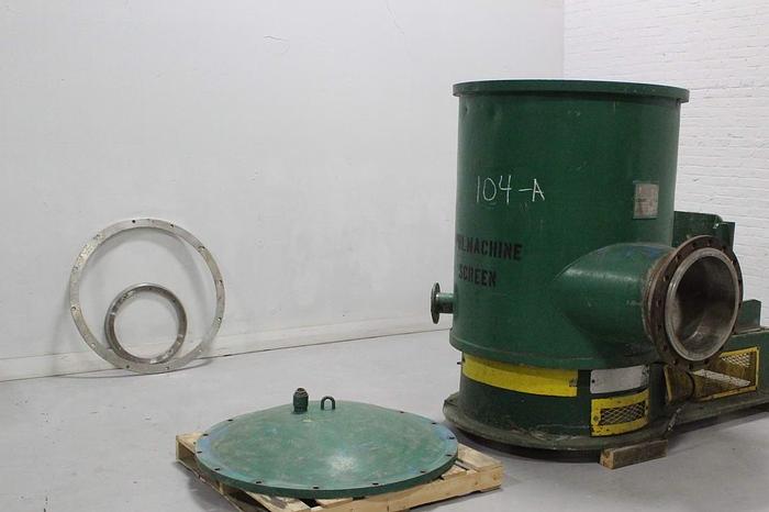Bird #40, vertical pressure screen, Stainless Steel, belt driven - Image 1