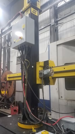 Esab lrg sub-arc welder, includes column & boom, horizontal & vertical turntable, welder & more, very low - Image 7