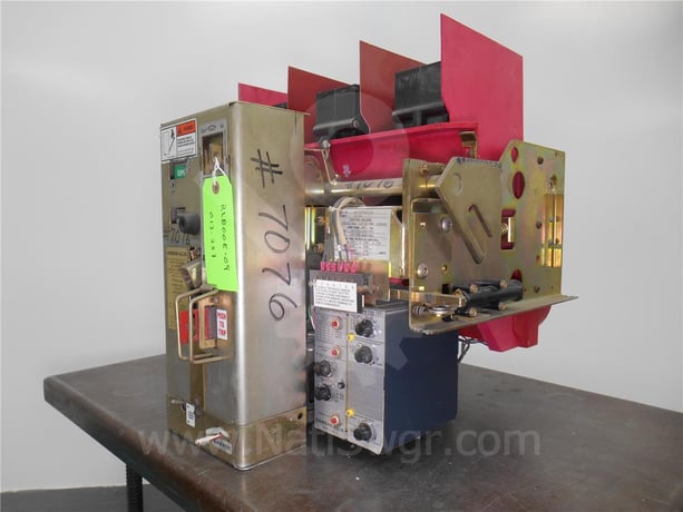 800 Amps Sa Rl-800 Eo/do 125 Volts DC Control, Ssii Lig, 200 Amps Ct, Dual Switch Bell Alarm - Image 5