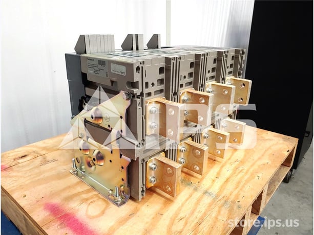 1200 Amps Square D Masterpact Nw12 Hf Eo/bi Bl3ccvssx9cfbfxxca Unused Surplus 120 Volts AC Control, 24 Volts - Image 2