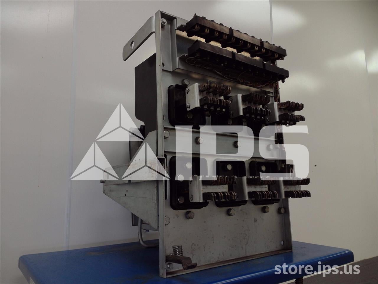 1600 Amps WH Db-50 Eo/do 3p 220 Volts AC Control, 440 Volts AC Close, 240 Volts AC Trip - Image 2