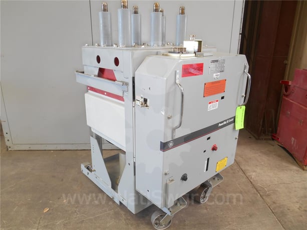 1200 Amps GE Vb1 13.8-500-3 Ml-18h Vertical Lift Unused Surplus (vb1 13.8-500) 48 Volts DC Control, 18k Amps - Image 6
