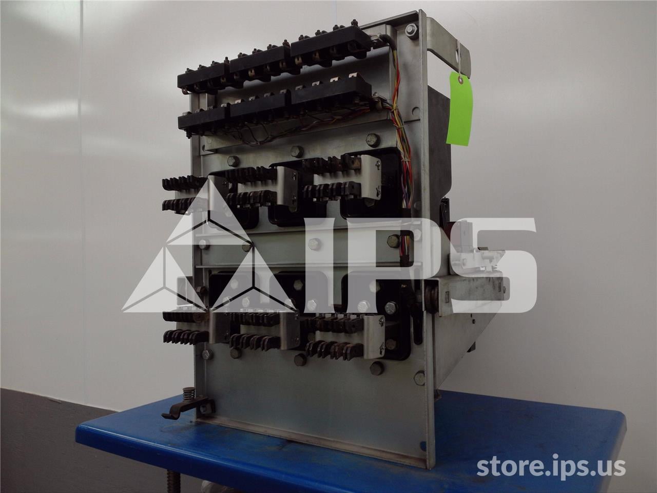 1600 Amps WH Db-50 Eo/do 3p 220 Volts AC Control, 440 Volts AC Close, 240 Volts AC Trip - Image 3